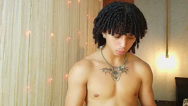 Snapshot of kim_curlyy chatting on June 2026 02:25:01 AM kim curlyy online show from June 2026 02:25:01 AM