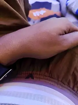 Snapshot of ishan2026 chatting on December 2025 04:05:01 PM ishan2026 online show from December 2025 04:05:01 PM