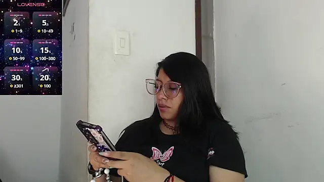 Snapshot of kanroji_mitsuri_08 chatting on November 2025 07:49:02 PM kanroji mitsuri 08 online show from November 2025 07:49:02 PM