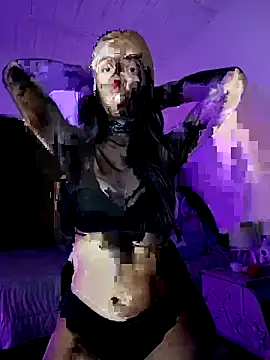 Im Kloe online show from March 2026 10:27:01 PM