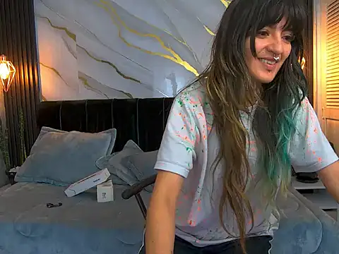 Snapshot of Dark_Dominika chatting on April 2026 01:03:02 PM Dark Dominika online show from April 2026 01:03:02 PM