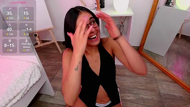 Jazmiin- online show from January 2026 11:41:02 PM