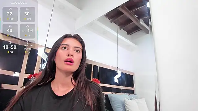 Snapshot of allyson_ashbornee chatting on November 2025 08:23:02 PM allyson ashbornee online show from November 2025 08:23:02 PM