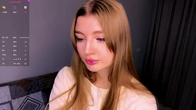 Snapshot of Michell_Rosse chatting on December 2025 12:09:02 AM Michell Rosse online show from December 2025 12:09:02 AM