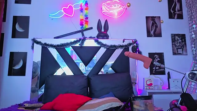 karla slut dirty online show from March 2026 08:50:01 AM