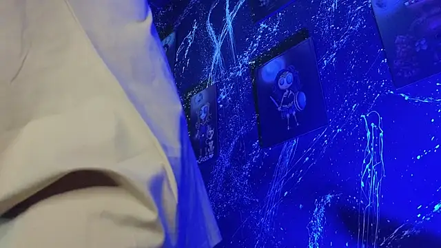 Snapshot of Paulo_527 chatting on March 2026 05:00:01 AM Paulo 527 online show from March 2026 05:00:01 AM