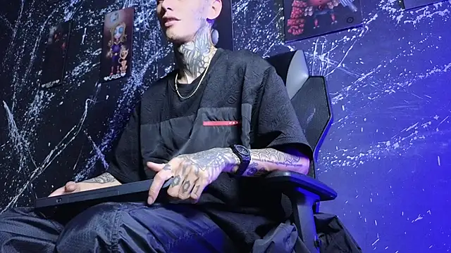 Snapshot of Paulo_527 chatting on April 2026 05:52:01 AM Paulo 527 online show from April 2026 05:52:01 AM