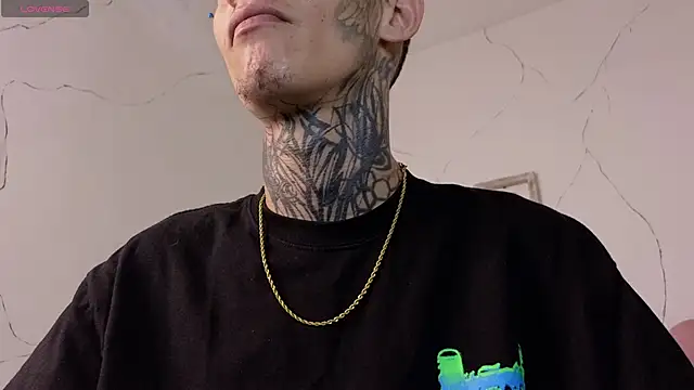 Snapshot of Paulo_527 chatting on April 2026 11:07:01 PM Paulo 527 online show from April 2026 11:07:01 PM