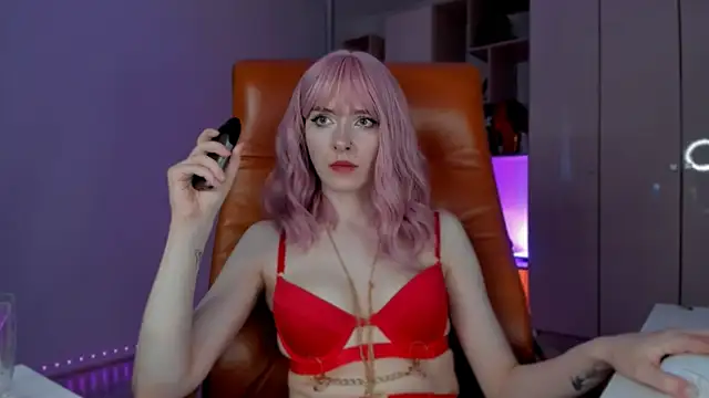 Snapshot of Mistress_Iris chatting on June 2026 03:56:01 PM Mistress Iris online show from June 2026 03:56:01 PM