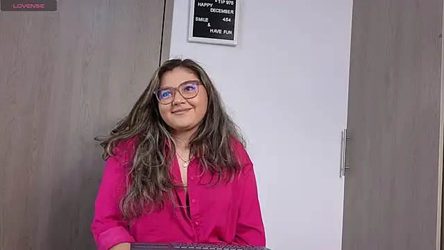 Snapshot of ArianaBlak_ chatting on December 2025 09:42:01 PM ArianaBlak online show from December 2025 09:42:01 PM