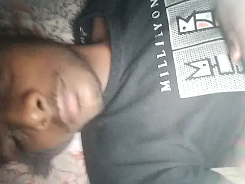 Snapshot of male_hub chatting on November 2025 05:26:01 PM male hub online show from November 2025 05:26:01 PM