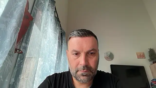 coolsmith81 online show from June 2026 07:25:02 AM