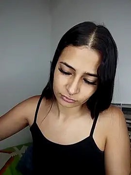 DARKJOLIE7 online show from April 2026 07:23:02 PM