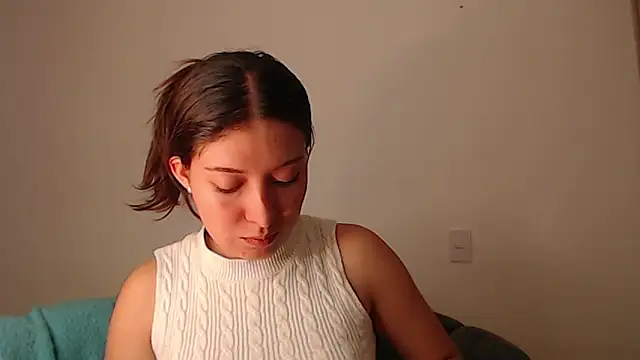 -Ivonny- online show from November 2025 10:12:01 PM