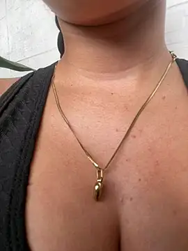 ZoeyFierce online show from July 2026 08:05:01 PM