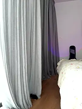 madlynginger online show from January 2026 12:41:01 PM