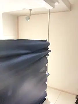 Snapshot of youngmanladies chatting on November 2025 06:33:02 PM youngmanladies online show from November 2025 06:33:02 PM