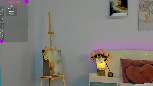 Snapshot of Vonen_Ray chatting on March 2026 09:17:02 AM Vonen Ray online show from March 2026 09:17:02 AM