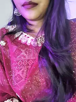 Muskan4156 online show from December 2025 05:30:01 PM