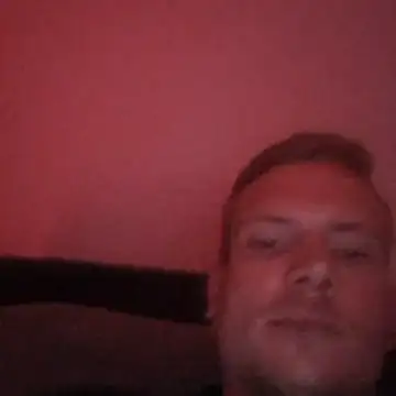 Snapshot of chriss13fc chatting on April 2026 06:16:02 AM chriss13fc online show from April 2026 06:16:02 AM