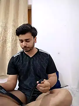 Snapshot of samnick4321 chatting on March 2026 04:04:02 AM samnick4321 online show from March 2026 04:04:02 AM