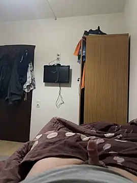 Snapshot of brt2552 chatting on March 2026 04:24:02 PM brt2552 online show from March 2026 04:24:02 PM