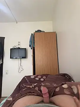 Snapshot of brt2552 chatting on March 2026 11:04:01 AM brt2552 online show from March 2026 11:04:01 AM