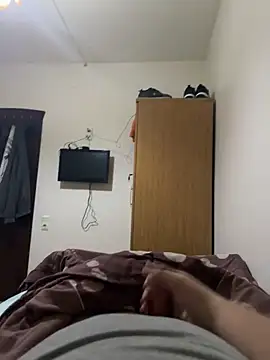 Snapshot of brt2552 chatting on March 2026 04:13:01 PM brt2552 online show from March 2026 04:13:01 PM