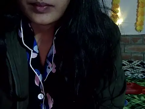 Snapshot of Hot_Princess2000 chatting on December 2025 06:52:01 AM Hot Princess2000 online show from December 2025 06:52:01 AM