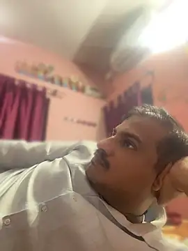 Snapshot of Saxymood1111 chatting on April 2026 01:27:02 PM Saxymood1111 online show from April 2026 01:27:02 PM