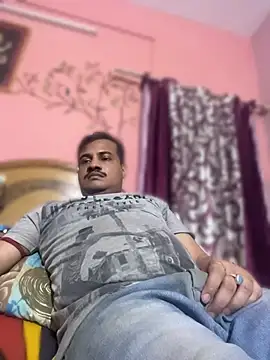 Snapshot of Saxymood1111 chatting on April 2026 06:22:01 PM Saxymood1111 online show from April 2026 06:22:01 PM