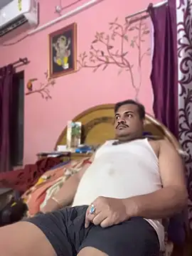 Snapshot of Saxymood1111 chatting on April 2026 06:42:01 PM Saxymood1111 online show from April 2026 06:42:01 PM