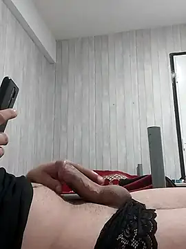 Snapshot of oblaxus1 chatting on April 2026 11:56:01 AM oblaxus1 online show from April 2026 11:56:01 AM