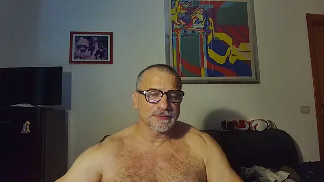Snapshot of Mauro7788 chatting on June 2026 04:00:01 PM Mauro7788 online show from June 2026 04:00:01 PM