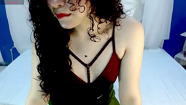 zahira1 online show from December 2025 05:43:02 PM