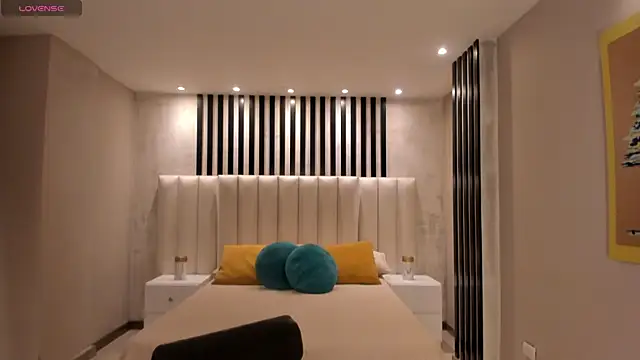 RossiRivers online show from December 2025 11:27:02 AM