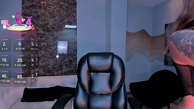 AmbarOwens online show from December 2025 05:03:02 AM