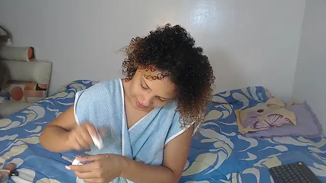 Nathaly naughty online show from December 2025 10:48:02 PM