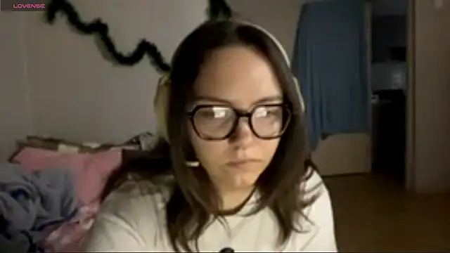 KerriMcbreen online show from January 2026 03:10:01 AM