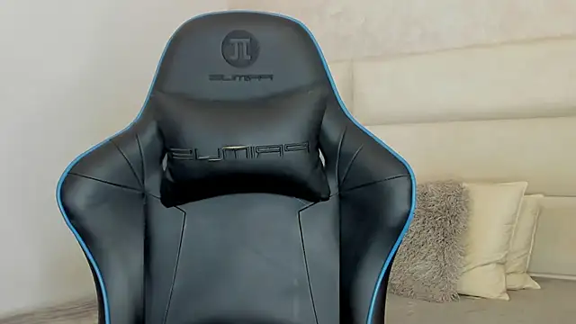 Snapshot of maddox_santana chatting on December 2025 08:07:02 AM maddox santana online show from December 2025 08:07:02 AM