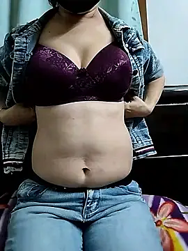 Queencandy736 online show from January 2026 07:56:01 AM