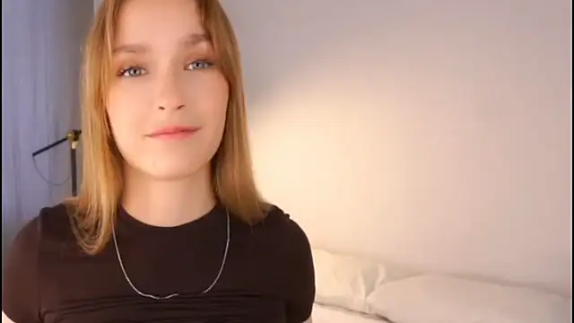 Spennsy Hellen online show from November 2025 10:24:01 PM