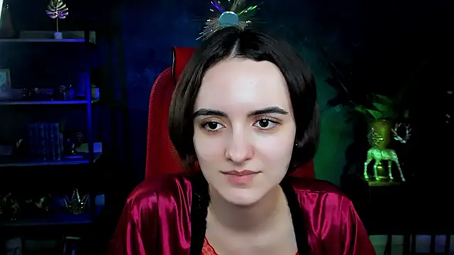 KateWillows online show from February 2026 04:41:02 AM