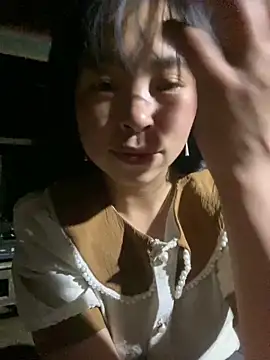 alissa-ww online show from February 2026 02:25:01 PM