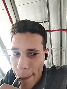 Garra55555 online show from December 2025 11:30:02 AM