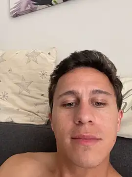 Snapshot of Emanueldickarg chatting on December 2025 06:23:01 PM Emanueldickarg online show from December 2025 06:23:01 PM