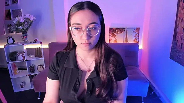 SwettieSammy online show from April 2026 12:42:01 PM