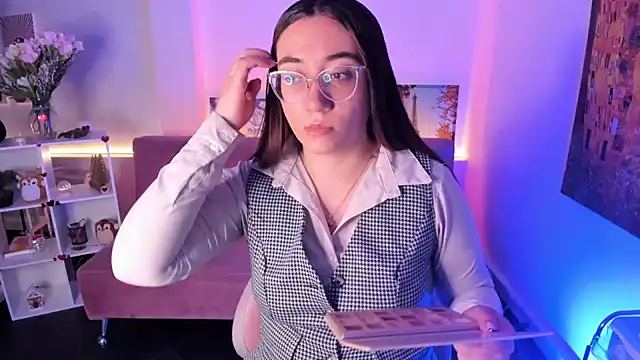 SwettieSammy online show from April 2026 02:02:02 PM