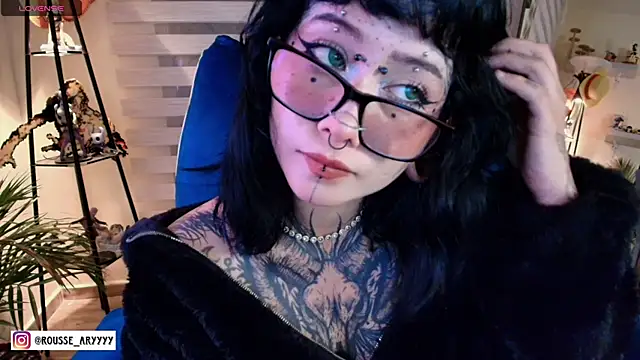 AryRousse online show from May 2026 03:35:02 AM