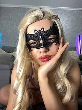 s4rah online show from March 2026 12:14:01 AM